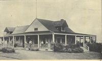 Country Club House, Dubuque, Iowa