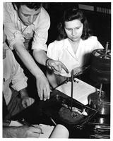 Students Conduct a Zoology Experiment