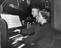Mariann Ride and Kenneth Hart on Organ